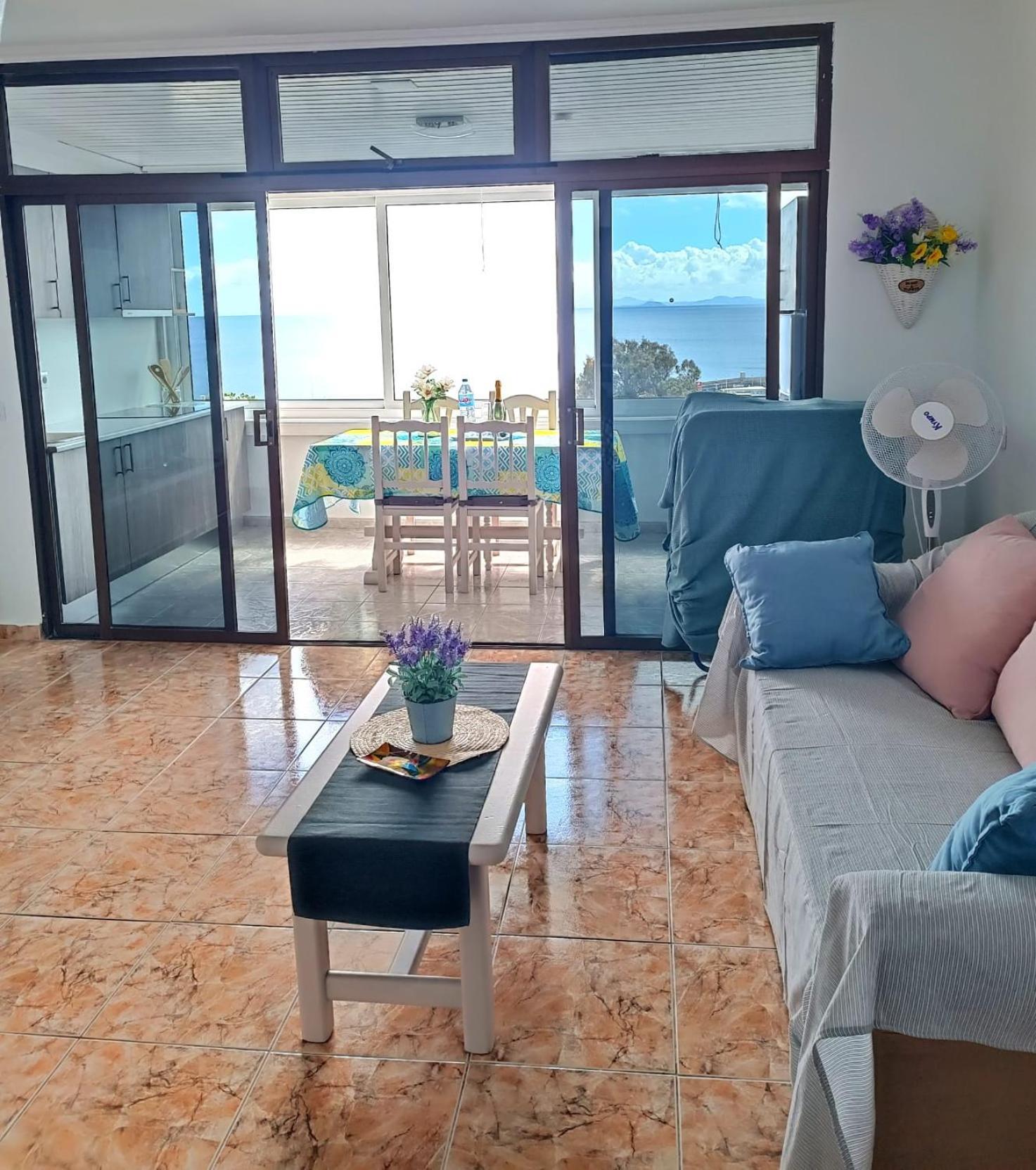 Wonderful Sea View Apartment In Puerto Del Carmen Πουέρτο Ντελ Κάρμεν Εξωτερικό φωτογραφία